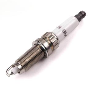 China <strong>Supplier's</strong> New 12120037581 <strong>Spark</strong> <strong>Plug</strong> Manufacturer Direct for Cars - Product Image 5