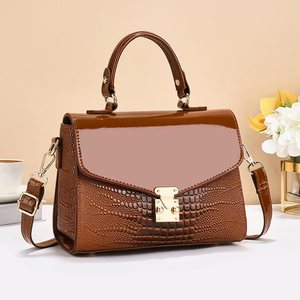 Newest High Quality Pu Leather Designer Shoulder Bags Trendy Fashion Latest Luxury Alligator Pattern Women's Handbags - Product Image 3