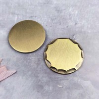 Marqueur de balle de golf forgé à la main en alliage de zinc martelé de 30 mm, personnalisable avec logo, vente en gros directe usine