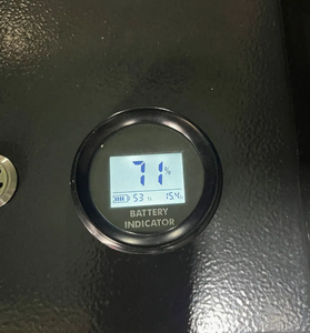 รถกอล์ฟไฟฟ้าแบบใหม่จากผู้ผลิต OEM ตัวถังเตี้ย 6 ที่นั่ง แบตเตอรี่ลิเธียม 24V 5KW รับน้ำหนักได้ 300 กก. 54 หลุม - Product Image 3