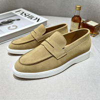 Mocassins en daim respirants et légers pour hommes, collection 2026, style luxe discret, semelle extérieure en caoutchouc antidérapante, souples à enfiler, pour le bureau et les week-ends
