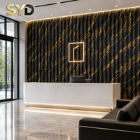 Panneau décoratif mural LED intégré en WPC plastique écologique ignifuge avec bande dorée de luxe pour hôtels et restaurants de prestige