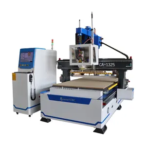 Hoge Kwaliteit Leer Pvc Plastic Karton Snijmachine CA-1325 Cnc Router Met Oscillerend Mes