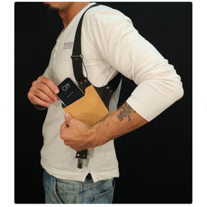 Hot-selling cross-border e-commerce genuine leather mobile phone <b>bag</b>/strap, DSLR <b>camera</b> pocket, 3C product pocket, mobile phone - Product Image 3