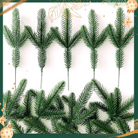 LE-506 Nouvelle Offre : Mini Branche Artificielle de Pin à Trois Pointes, Faux Ramette de Pin à Trois Branches pour Décoration DIY de Sapin de Noël, Couronne et Vase