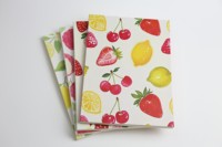 Carnet A5 personnalisé-Couverture de fruits minimaliste (fraise, citron, cerise) avec pages quadrillées, Journal de bureau et d'école