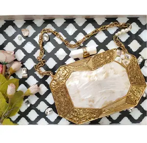 Drop-shipping Luxuriöse hölzerne Mutter der Perlen-Clutch-Tasche benutzerdefinierter Name Hochzeit Brautbörse zu einem günstigen Preis von LUXURY CRAFTS