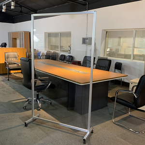 <span class=keywords><strong>Cloison</strong></span> mobile en acrylique transparent en gros, <span class=keywords><strong>cloison</strong></span> de séparation de pièce en plexiglas transparent, <span class=keywords><strong>cloison</strong></span> de bureau sur roulettes - Product Image 3