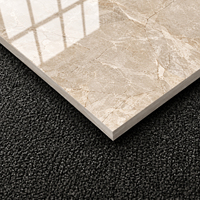 Carreaux de sol de luxe en porcelaine beige veinée marbrée 60x60 pour projets résidentiels et commerciaux