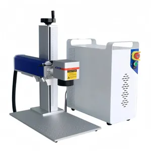 Macchina per la marcatura Laser in fibra di vendita calda globale separata tipo macchina per incisione laser 110*110mm