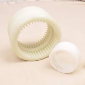 Accouplement de roulement hydraulique en plastique et nylon usiné - Product Image 6