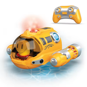 Barco de juguete <span class=keywords><strong>RC</strong></span> con rociador de niebla de rotación de 360 grados, lancha submarina de 2,4G para niños, nivel eléctrico de plástico para principiantes - Product Image 1