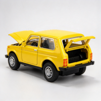 Voiture miniature en alliage moulé sous pression à l'échelle 1:43, modèle de voiture en métal à roues libres, véhicule de collection pour enfants et adultes, cadeau de collection et d'exposition