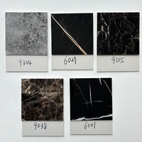 Panneaux de marbre imperméables de feuille de mur de PVC enduit UV de conception moderne de Yingchuang pour la décoration de murs à la maison
