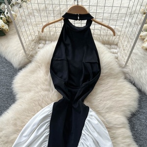 Moda Sexy uso diario <span class=keywords><strong>O</strong></span> cuello sin mangas espalda descubierta Color blanco y negro a juego Midi mujeres vestido Sexy - Product Image 2