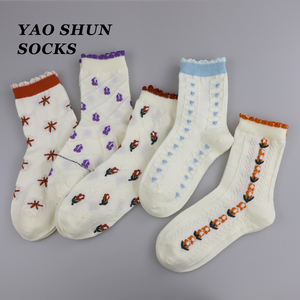 Tất Nữ Thời Trang Mùa Xuân Và Mùa Thu Họa Tiết Hoa Đáng Yêu Tất Nữ Họa Tiết Hoa Tình Yêu Thường Ngày - Product Image 1