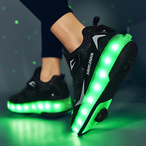 Chaussures à roulettes LED lumineuses pour enfants garçons et filles, baskets à roulettes rétractables, chaussures à roulettes pour enfants - Product Image 6