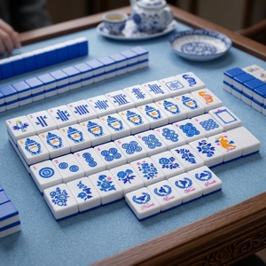 Tuiles <span class=keywords><strong>de</strong></span> Mahjong <span class=keywords><strong>de</strong></span> Luxe Personnalisées, Acrylique Cristal 4 Couches, Finition Polie à la Main, Écologiques, Durables, Portables, Ensemble <span class=keywords><strong>de</strong></span> 160 Pièces pour la <span class=keywords><strong>Famille</strong></span> - Product Image 1