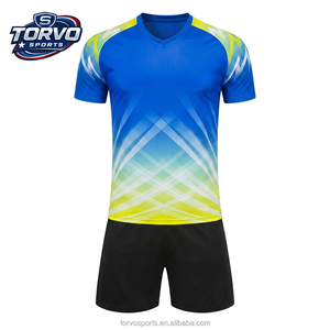 Camiseta de Fútbol Vinicius 7 Versión Jugador Blanca, Réplica Exacta de Calidad Profesional - Product Image 1