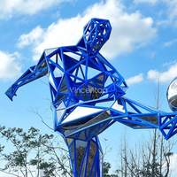 Sculpture de joueur de football en acier inoxydable Vincentaa, sculpture personnalisée d'art moderne