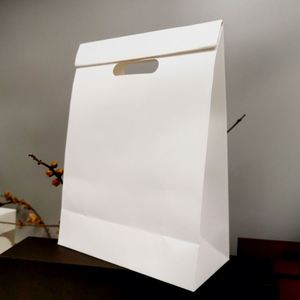 Bolsa de Papel Ecológica Personalizada, Impermeable, Blanca, de Cartón, para Compras, para Pequeñas Empresas - Product Image 3