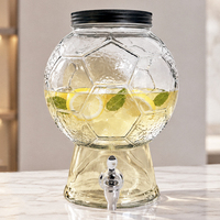 Distributeur de boissons en verre en forme de ballon de football de 5600 ml avec robinet, transparent, pour pub, bar, vente en gros, OEM