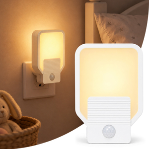 Lámpara Nocturna LED Moderna de Pared, Luz Blanca Cálida 2700K, Control por Sensor, Pantalla Rectangular de Plástico para Dormitorio de Bebés y Niños - Product Image 5
