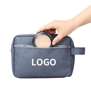 Sac de toilette portable de grande taille avec logo imprimé personnalisé pour femmes - Product Image 3