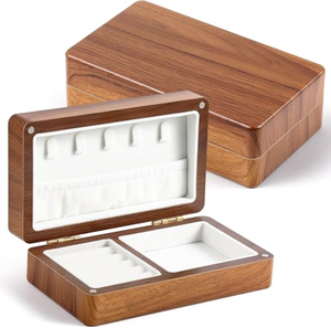 Boîte à bijoux en bois pour femmes, étui de voyage et cadeau pour demoiselles d'honneur, boîte de rangement élégante en bois de noyer, cadeau pour elle - Product Image 1