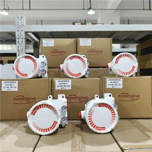 Posicionadores de Válvulas Digitales Industriales Flowserve Logix 420, Flowserve 420-47W1D-11 420-47W1R-30, Válvulas de Control de Ángulo FlowTop Globe - Product Image 3