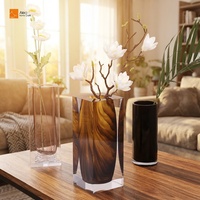 Vase à fleurs haut et incurvé en résine, dégradé ambre Art Déco, moulé à la main, avec cadre carré, pour tables consoles et tables basses, étanche