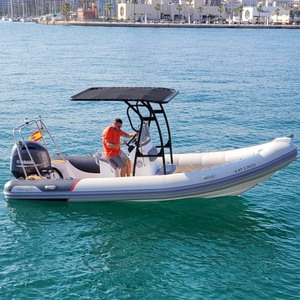 เรือตกปลา Raider RD510 T-Top ปรับความกว้างได้ สำหรับเรือคอนโซลกลาง โครงสร้างแข็งแรง พับเก็บได้ ทำจากอลูมิเนียม ท่อขนาด 50 มม. พร้อมหอคอยตกปลา - Product Image 2