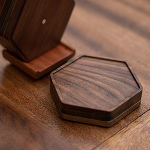 Posavasos de Madera de Nogal con Forma Geométrica, Duradero, Decoración para el Hogar o Salón de Té - Product Image 4