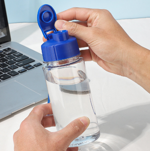 Botella de Agua Transparente de Tritán de 500 ml, a Prueba de Fugas, Libre de BPA, Reutilizable, con Cordón para Beber Directamente, para Gimnasio, Viajes, Aire Libre, Unisex - Product Image 4