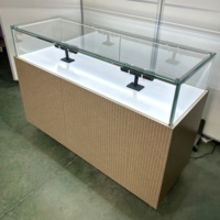 Idée de design pour bijouterie : Meuble de présentation en bois pour bijoux, comptoir de présentation, vitrine murale pour bijoux, vitrine de salle d'exposition de bijoux, vitrine pour montres