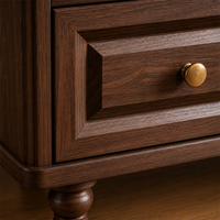 Buffet de rangement moderne avec portes vitrées doubles, poignée cloche unique, 3 tiroirs, en bois massif, autoportant, pour salon et salle à manger
