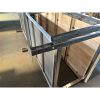 Table de travail robuste en acier inoxydable à prix abordable avec plateau en bois et hauteur réglable, idéale pour l'emballage et la préparation alimentaire