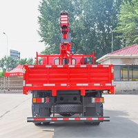Grue de camion à flèche télescopique hydraulique de 6 tonnes avec moteur, fabriquée en Chine, à vendre