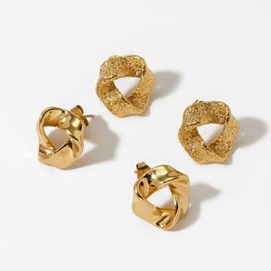 Pendientes de Acero Inoxidable 316L al por Mayor con Diseño Irregular de Geometría Sagrada y Acabado Mate Liso - Product Image 2