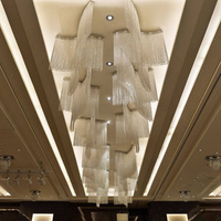 Lustre linéaire rectangulaire moderne, luminaire suspendu en cristal en forme de goutte de pluie pour couloir, salle de banquet