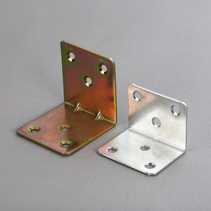 Support d'angle renforcé en fer Kai Shun de type L 50x50mm pour étagère, connecteur de meuble - Product Image 1