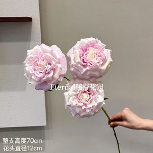 ดอกกุหลาบประดิษฐ์ซีเคร็ทการ์เดน สีขาว สามหัว ขนาด 70 ซม. สำหรับตกแต่งงานแต่งงาน - Product Image 4
