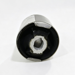 33316769376 Piezas de Auto, Buje de Suspensión Trasera para BMW Serie 3 E90 E92 F30 F31 F35 X3 E84 - Product Image 3