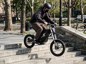 Motocicleta para Adultos con Velocidad de 55KM/H, Potencia de 48V, Marca Mimbob - Product Image 5