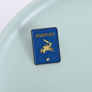 Broche de Metal con Forma de Cangrejo Azul Divertido, Diseño Irregular, Aleación de Zinc, Recubrimiento de Níquel Negro, <span class=keywords><strong>Pintura</strong></span> Horneada, Insignia de Joker <span class=keywords><strong>para</strong></span> <span class=keywords><strong>Ropa</strong></span> - Product Image 2