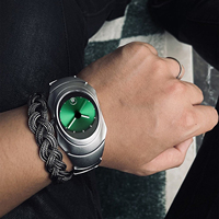Montre-bracelet Y2K vintage pour homme, boîtier irrégulier, mouvement à quartz, affichage de la date, aiguilles lumineuses, étanche, en alliage, tendance, vente en gros, OEM personnalisé