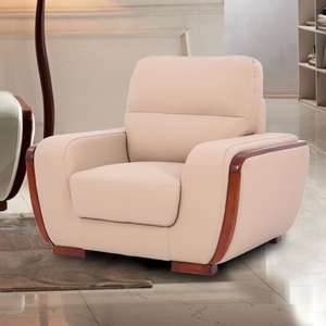 Chaise en cuir véritable Logan pour appartement - Product Image 1