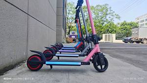 Patinete Rectangular para Niños, Patinete Infantil Tipo Vespa, Patinete Eléctrico con Batería, Patinete Tipo Maleta para Niños - Product Image 4