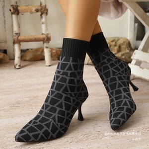 <span class=keywords><strong>Bottes</strong></span> mi-mollet élastiques élégantes et simples pour femmes, style européen et américain, à talon aiguille, grande taille, nouvelle collection colorblock, tendance - Product Image 4