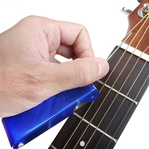 Strumenti di riparazione per <span class=keywords><strong>chitarra</strong></span> portatile Set di archiviazione per schedine in acciaio dado per <span class=keywords><strong>chitarra</strong></span> - Product Image 2